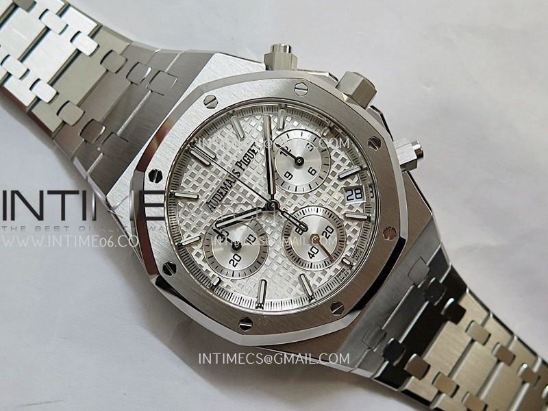 royal-oak-chrono-26240-ss-v2-apsf-11-best-edition-silver-dial-on-ss-bracelet-sa4401-super-clone-free-sprung (1).jpg