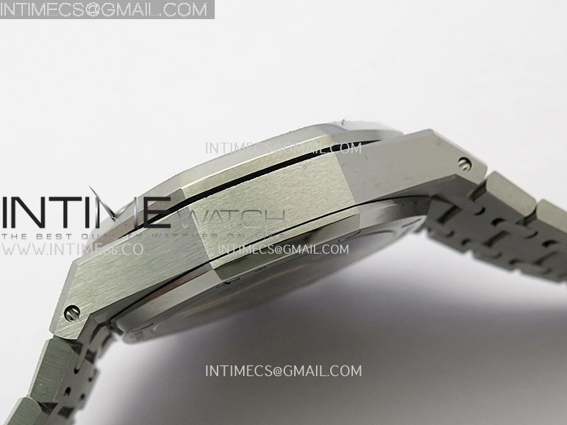 royal-oak-chrono-26240-frosted-ss-apsf-11-best-edition-ice-blue-dial-on-bracelet-sa4401-super-clone (4).jpg