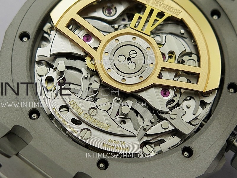 royal-oak-chrono-26240-ss-v2-apsf-11-best-edition-purple-dial-on-ss-bracelet-sa4401-super-clone-free-sprung (10).jpg