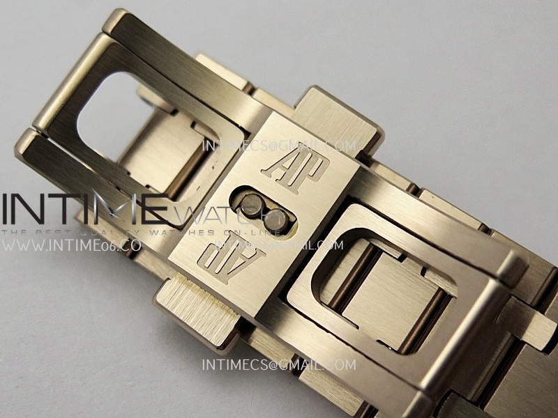 royal-oak-chrono-26240or-frosted-rg-v2-apsf-11-best-edition-blue-dial-rg-subdial-on-rg-bracelet-sa4401-super-clone-free-sprung (8).jpg