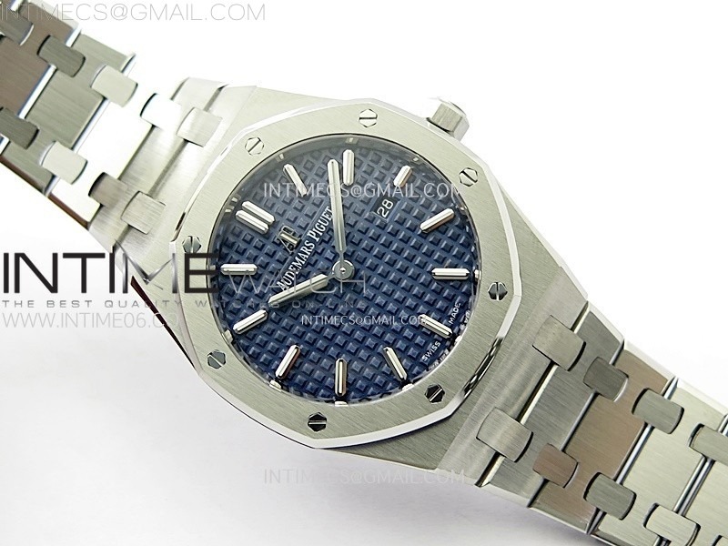 lady-royal-oak-33mm-67651-ss-zf-1-1-best-edition-blue-textured-dial-on-ss-bracelet-ronda-quartz (1).jpg