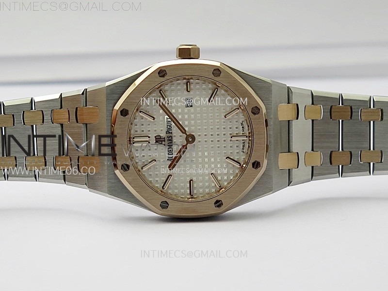 lady-royal-oak-33mm-67651-ss-rg-zf-1-1-best-edition-silver-textured-dial-on-ss-bracelet-ronda-quartz (2).jpg