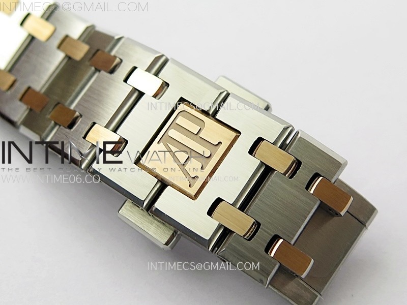 lady-royal-oak-33mm-67651-diamonds-bezel-ssrg-zf-11-best-edition-white-textured-dial-on-ss-bracelet-ronda-quartz (7).jpg