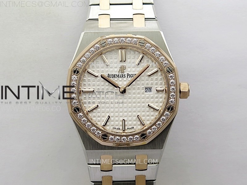 lady-royal-oak-33mm-67651-diamonds-bezel-ssrg-zf-11-best-edition-white-textured-dial-on-ss-bracelet-ronda-quartz.jpg