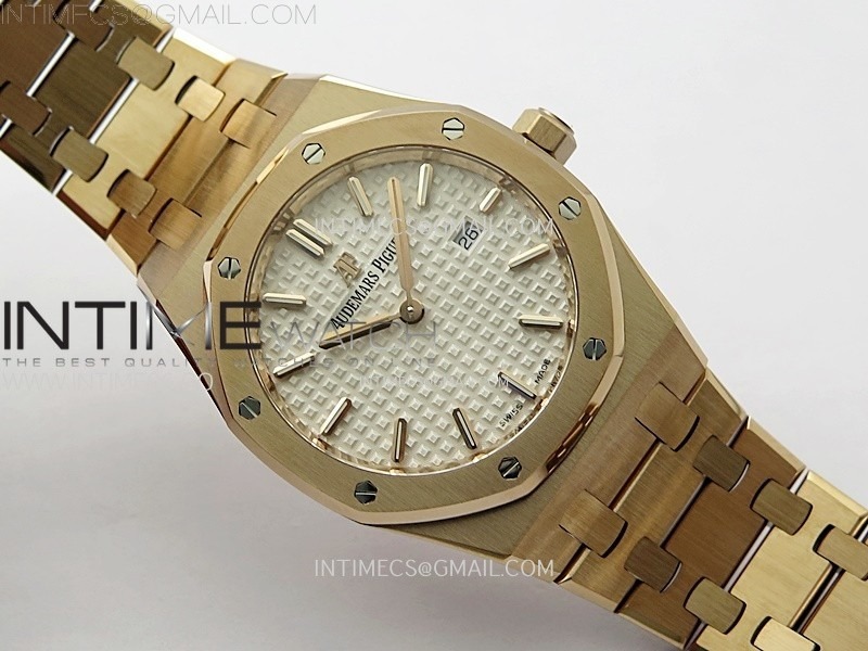 lady-royal-oak-33mm-67651-rg-zf-11-best-edition-white-textured-dial-on-rg-bracelet-ronda-quartz (1).jpg