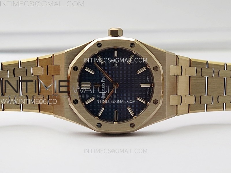 lady-royal-oak-33mm-67651-rg-zf-1-1-best-edition-blue-textured-dial-on-rg-bracelet-ronda-quartz (2).jpg