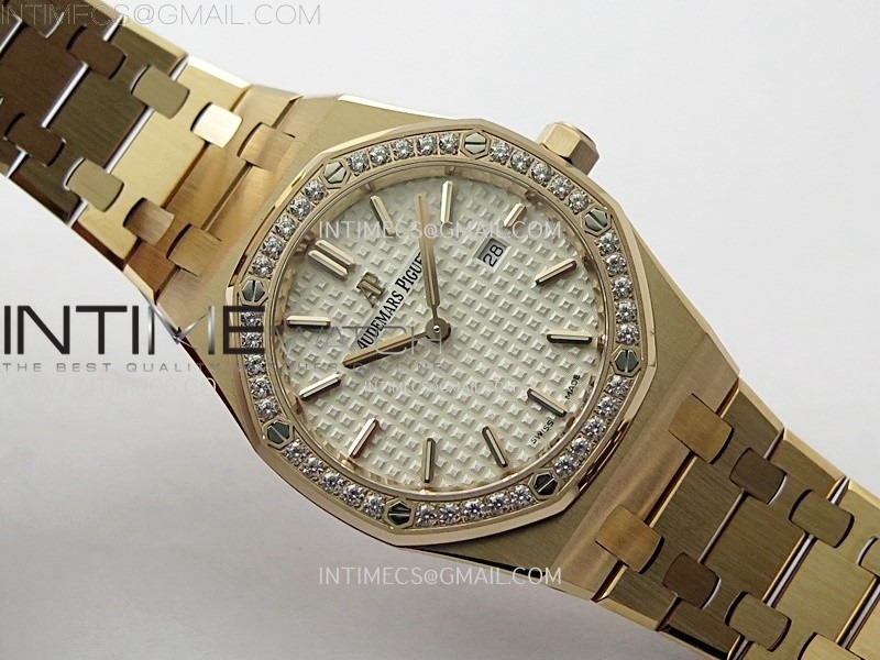 lady-royal-oak-33mm-67651-diamonds-bezel-rg-zf-1-1-best-edition-white-textured-dial-on-rg-bracelet-ronda-quartz (1).jpg
