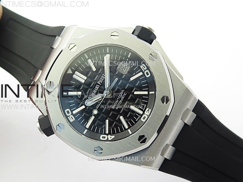royal-oak-offshore-15703-v2-zf-1-1-best-edition-black-dial-on-rubber-strap-3120-super-clonefree-xs-rubber-strap (1).jpg