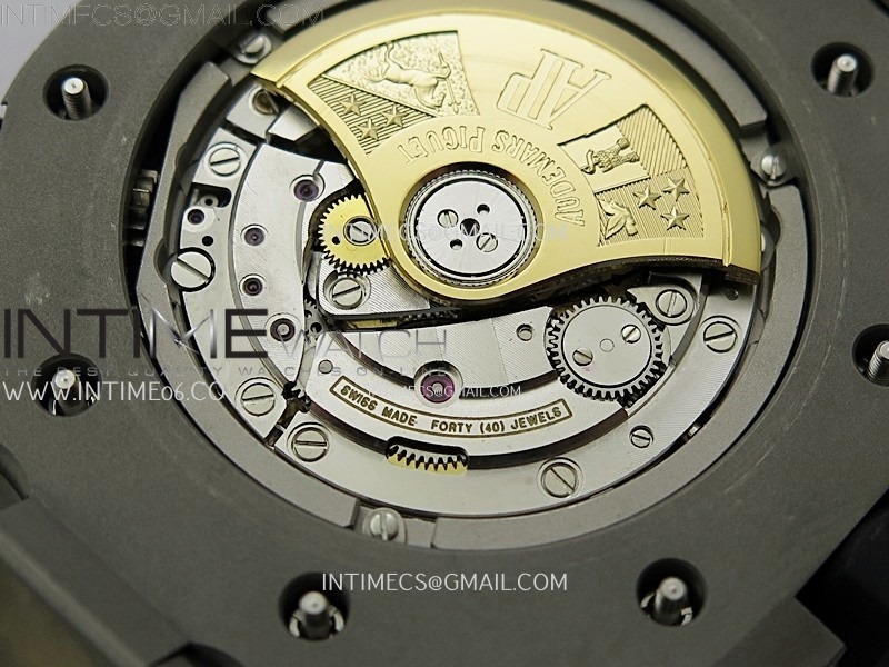 royal-oak-offshore-diver-15703-apsf-1-1-best-edition-black-dial-on-ss-bracelet-sa3120-super-clone (10).jpg