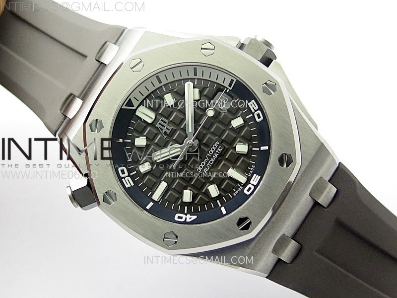 royal-oak-offshore-diver-15720-apsf-1-1-best-edition-gray-dial-on-gray-rubber-strap-sa4308 (1).jpg