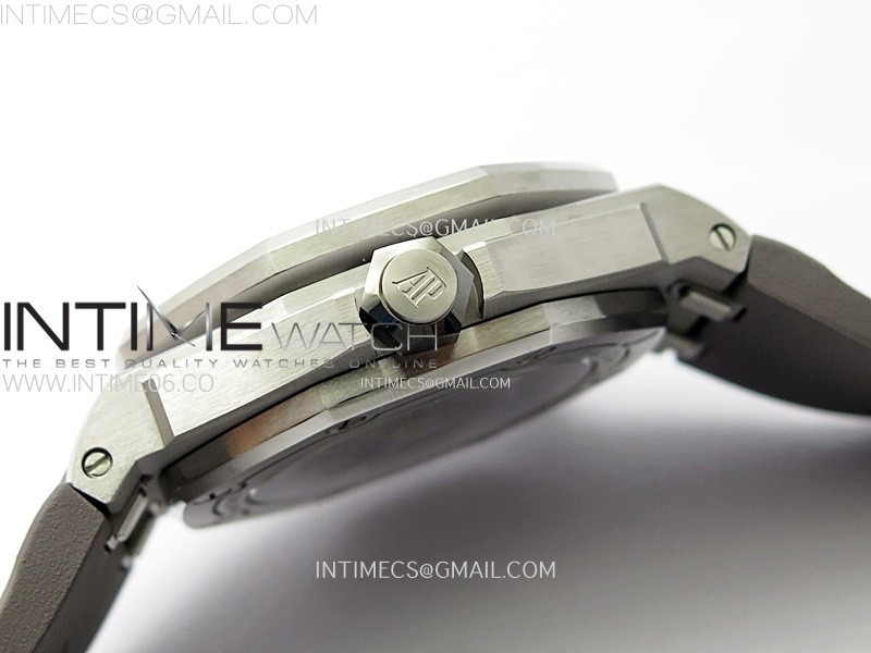 royal-oak-offshore-diver-15720-apsf-1-1-best-edition-gray-dial-on-gray-rubber-strap-sa4308 (3).jpg