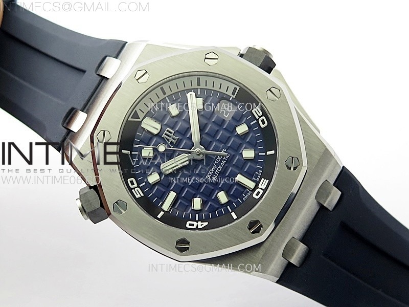 royal-oak-offshore-diver-15720-apsf-1-1-best-edition-blue-dial-on-blue-rubber-strap-sa4308 (1).jpg