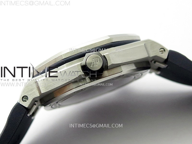 royal-oak-offshore-diver-15720-apsf-1-1-best-edition-blue-dial-on-blue-rubber-strap-sa4308 (3).jpg
