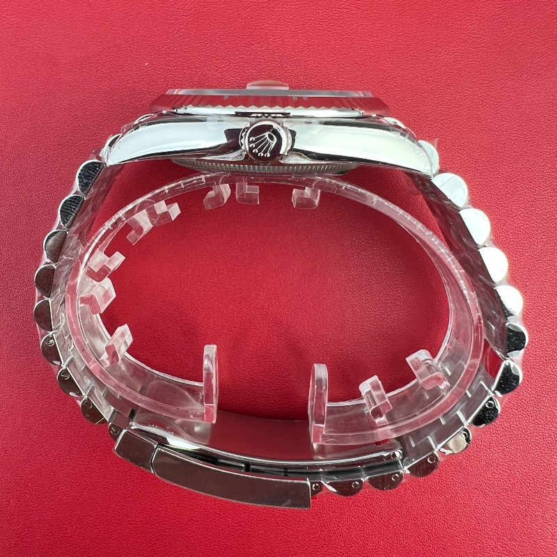 f883de5927924e03ebc7aa2171ba2a5e.jpg