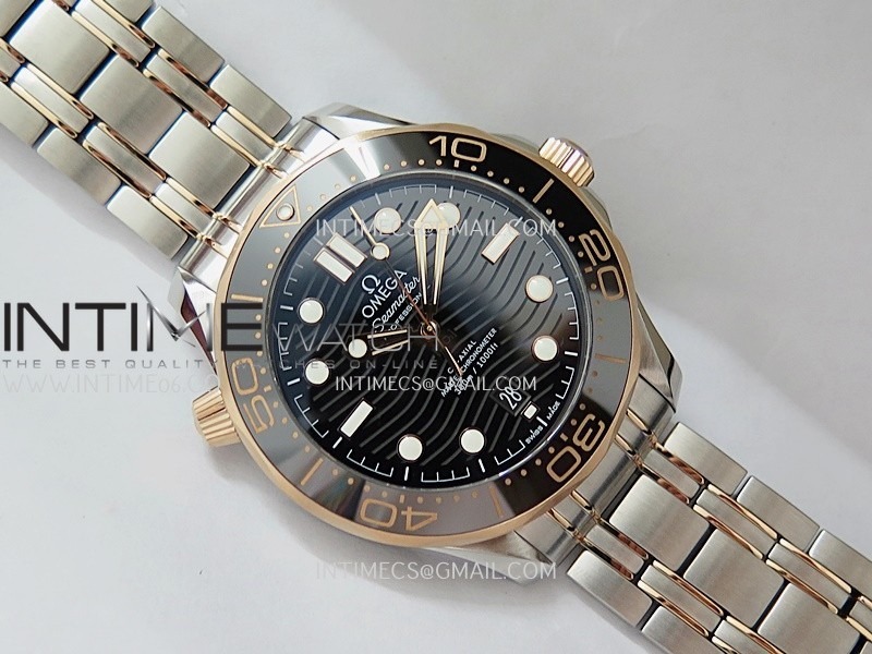 seamaster-diver-300m-black-ceramic-bezel-ssrg-v4-vsf-11-best-edition-green-dial-on-ssrg-bracelet-super-clone-asian-8800 (1).jpg
