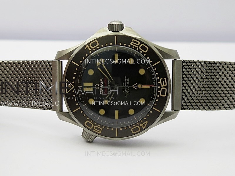 seamaster-300-no-time-to-die-titanium-v7-vsf-11-best-edition-on-titanium-mesh-bracelet-sa8806-super-clone-free-nato (2).jpg