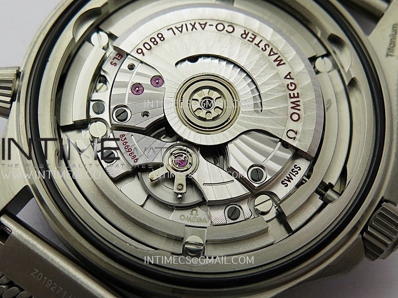 seamaster-300-no-time-to-die-titanium-v7-vsf-11-best-edition-on-titanium-mesh-bracelet-sa8806-super-clone-free-nato (10).jpg