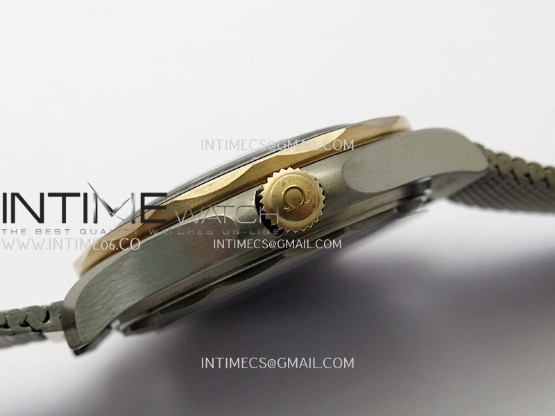seamaster-300m-diver-titaniumbronze-gold-vsf-11-best-edition-green-dial-on-titanium-mesh-bracelet-asian-super-clone-8806 (3).jpg