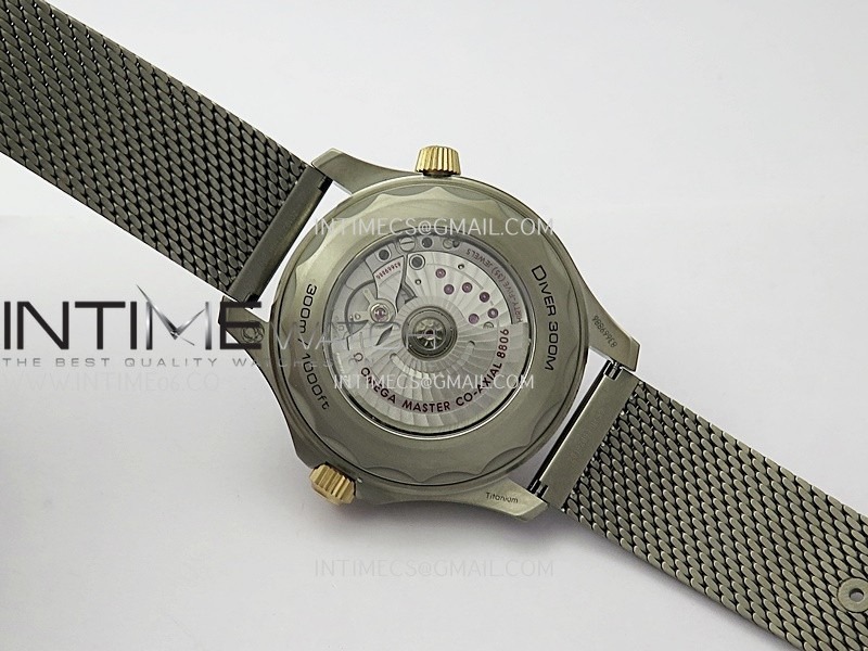 seamaster-300m-diver-titaniumbronze-gold-vsf-11-best-edition-green-dial-on-titanium-mesh-bracelet-asian-super-clone-8806 (9).jpg