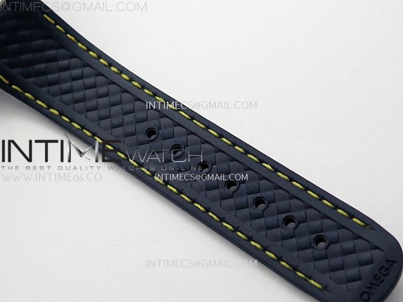 aqua-terra-150m-master-vsf-1-1-best-edition-blue-dial-yellow-second-on-blue-rubber-strap-a8900-super-clone (7).jpg
