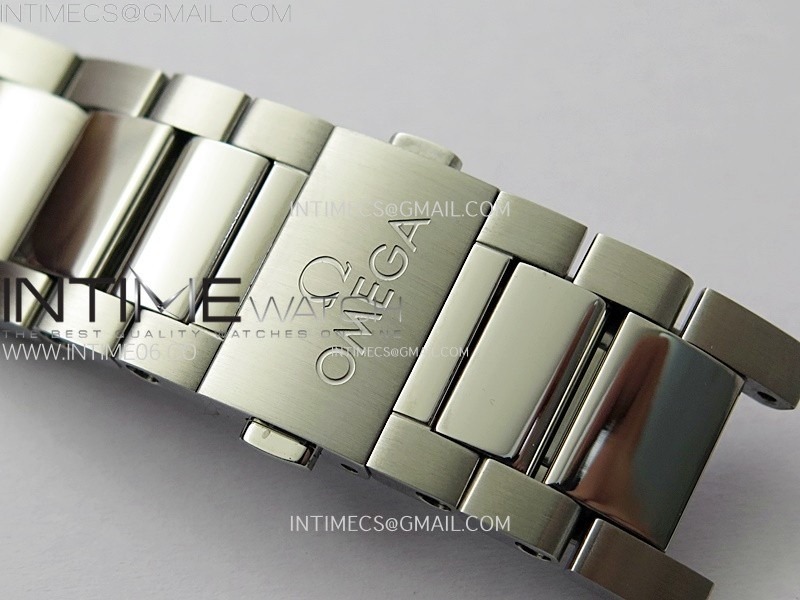 aqua-terra-150m-master-vsf-1-1-best-edition-summer-blue-dial-on-ss-bracelet-a8900-super-clone (7).jpg