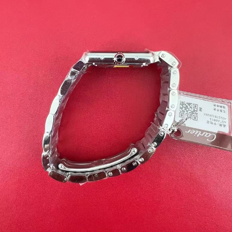 mmexport1785747290386.jpg